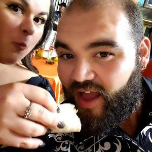 Meet your Posher, Adrian